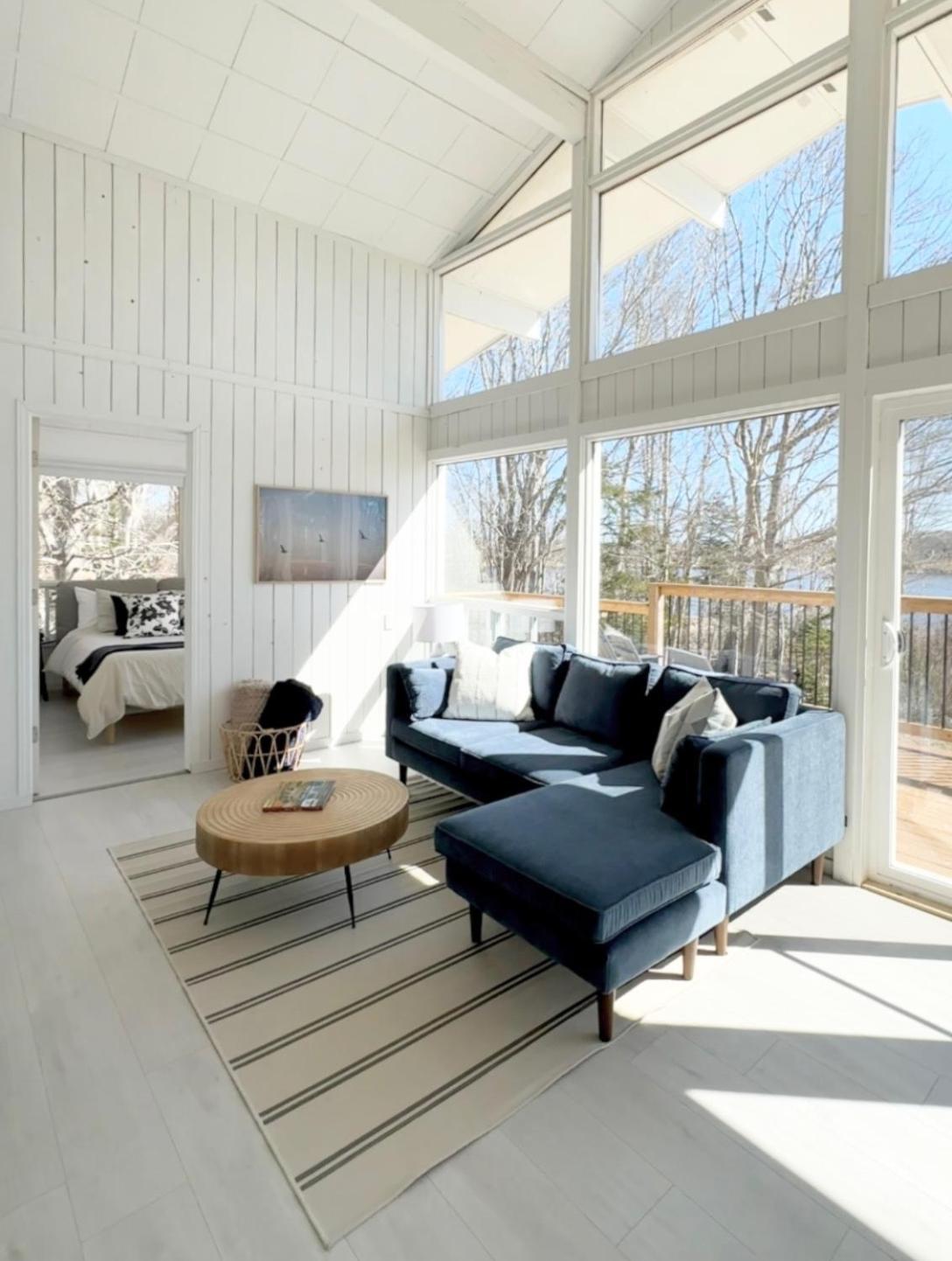 Blissful Oceanfront Cottage In Port Mouton Экстерьер фото