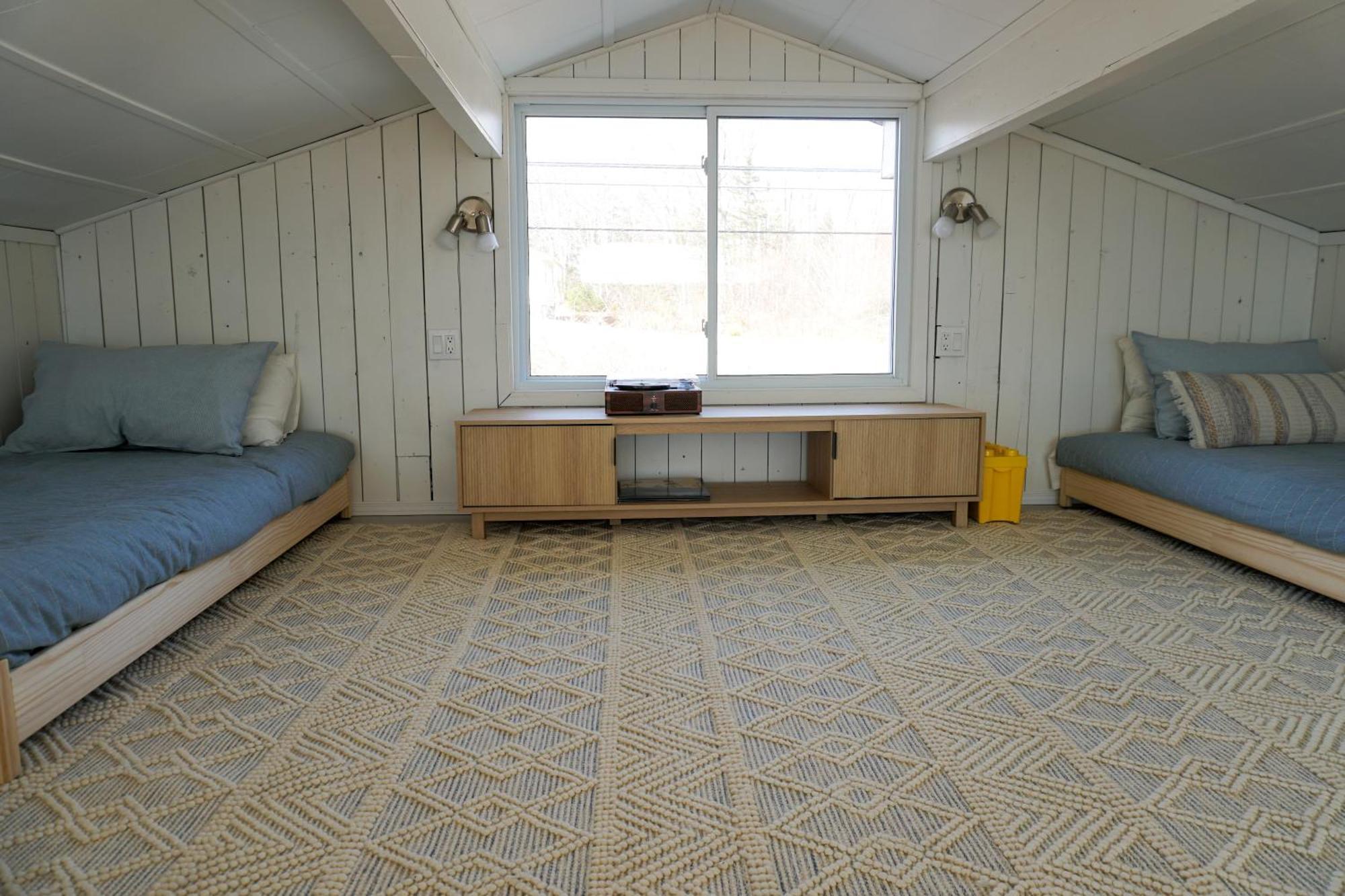 Blissful Oceanfront Cottage In Port Mouton Экстерьер фото