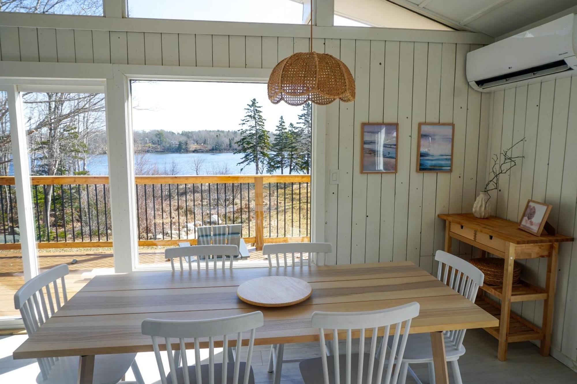 Blissful Oceanfront Cottage In Port Mouton Экстерьер фото